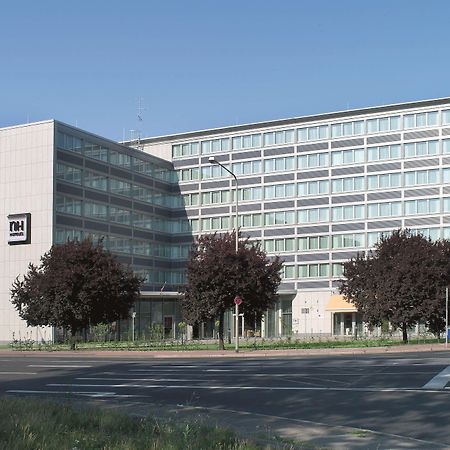 Nh Frankfurt Niederrad Hotel Frankfurt am Main Eksteriør billede