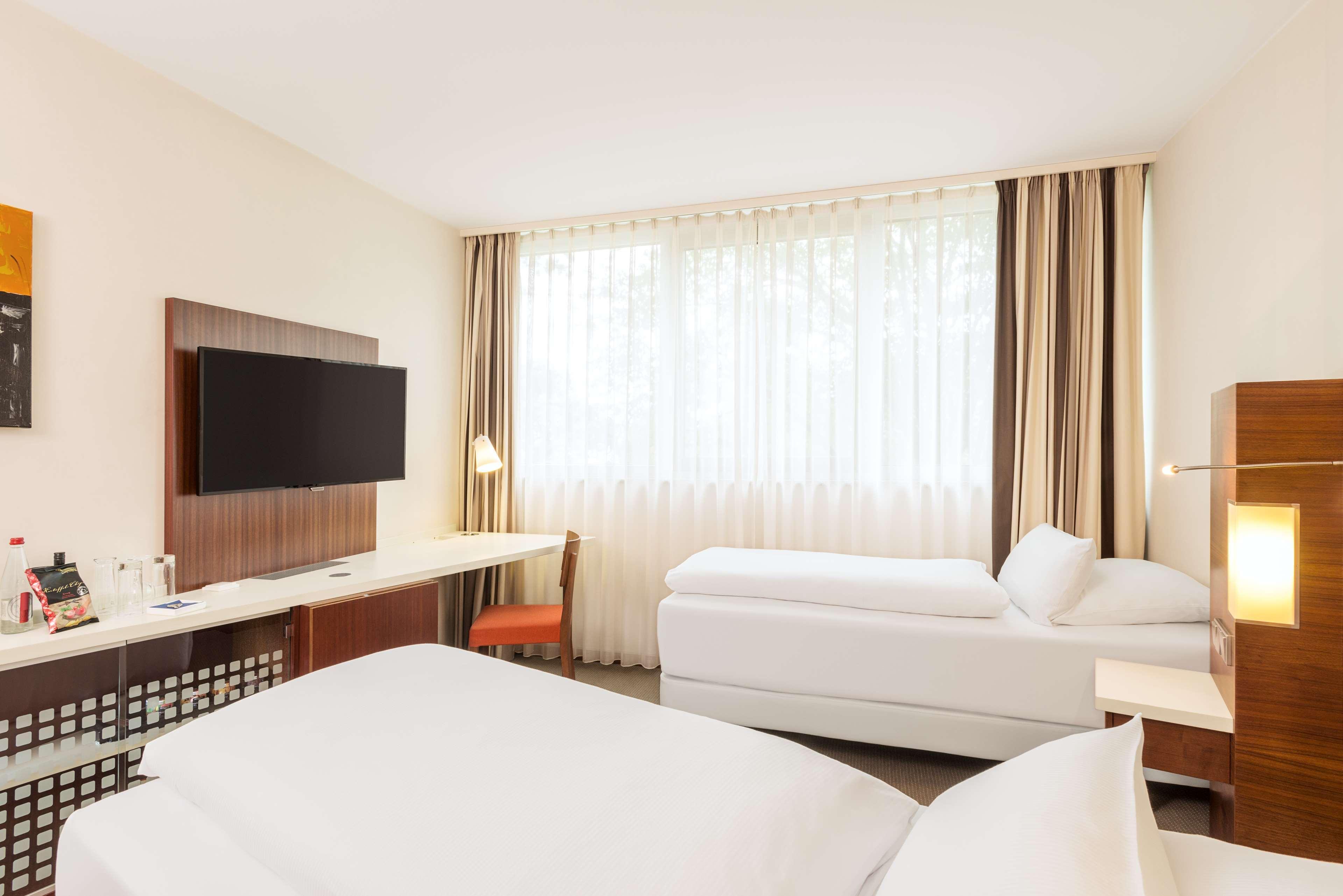 Nh Frankfurt Niederrad Hotel Frankfurt am Main Eksteriør billede