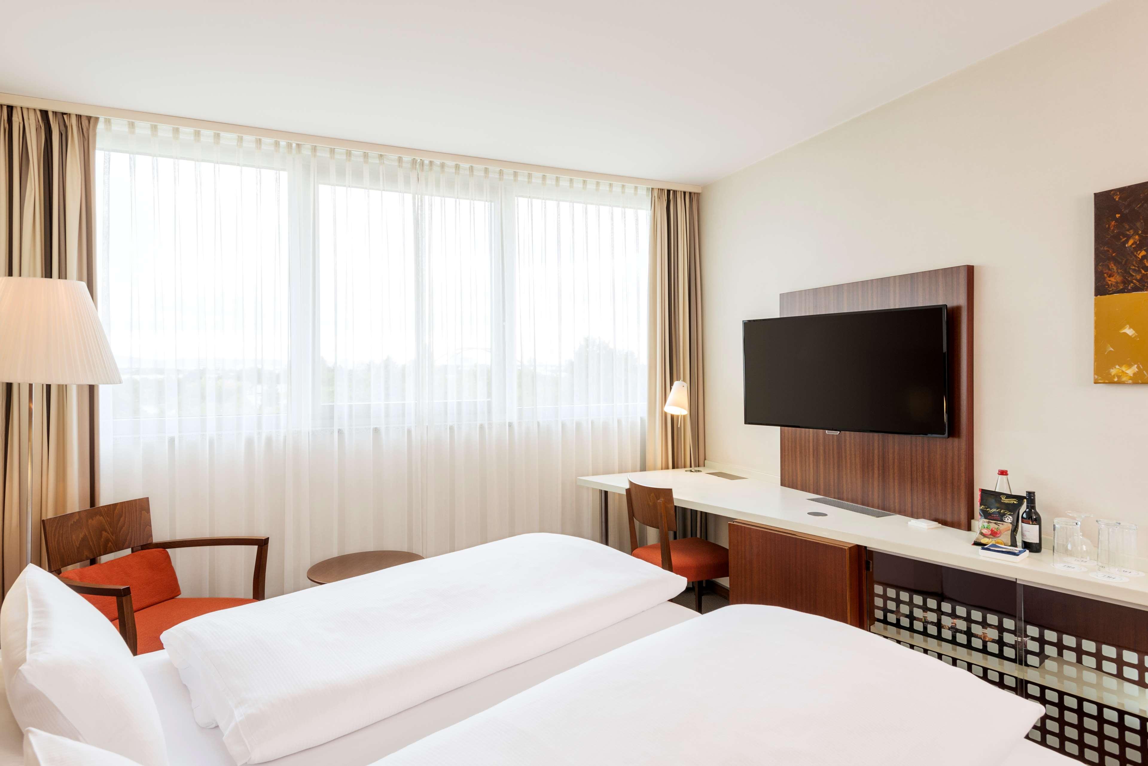 Nh Frankfurt Niederrad Hotel Frankfurt am Main Eksteriør billede